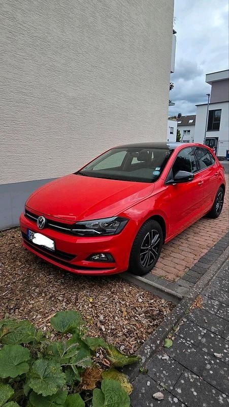 Rot Gebraucht 2019 VW Polo Comfortline Kleinwagen | 12.500 € (Superpreis) - Bild 1/4