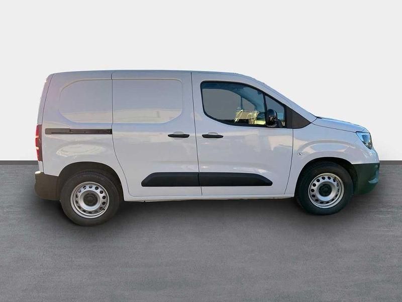 Używany Opel Combo-e Life Basis 100 kW (136 KM) 2024 Biały Van