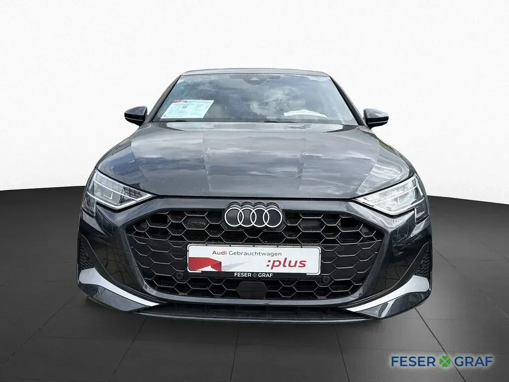 Gebraucht Audi A3 Advanced Plus 150 PS (110 kW) 2025 Manhattangrau metallic Limousine