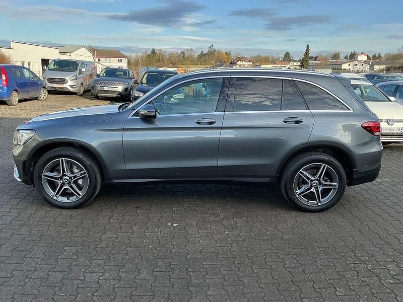 Gebraucht Mercedes GLC300e AMG 320 PS (235 kW) 2021 Grau SUV