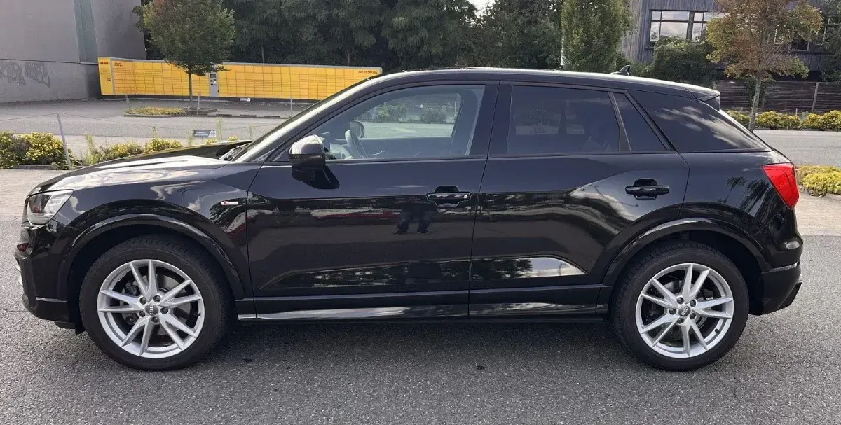 Gebraucht Audi Q2 Sport 190 PS (139 kW) 2019 Schwarz SUV