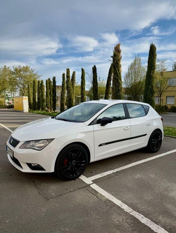Gebraucht Seat Leon 125 PS (91 kW) 2013 Weiß Kombi