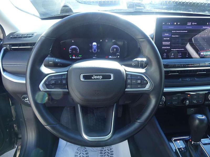 Gebraucht Jeep Compass Limited 131 PS (96 kW) 2023 Grau SUV