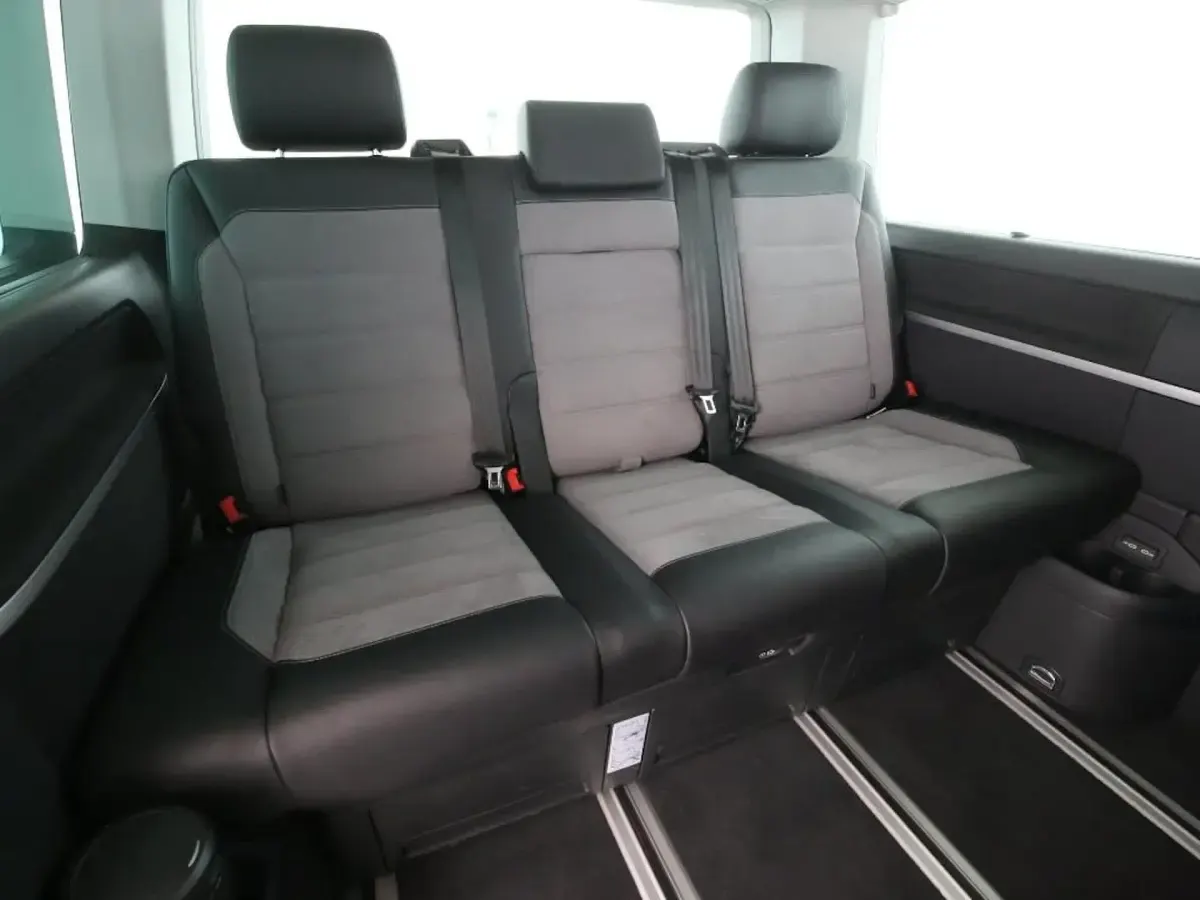 Gebraucht VW Multivan Comfortline 204 PS (150 kW) 2022 Van / Kleinbus
