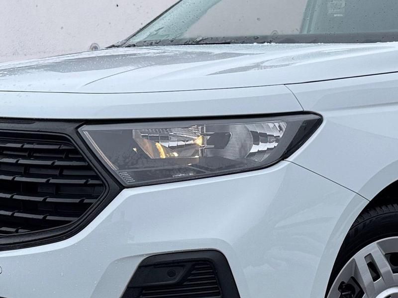 Ny Ford Transit Connect Trend 2025 MPV