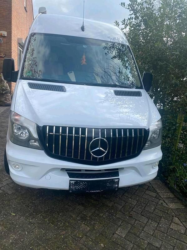 Gebraucht Mercedes Sprinter 163 PS (119 kW) 2025 Weiß Van