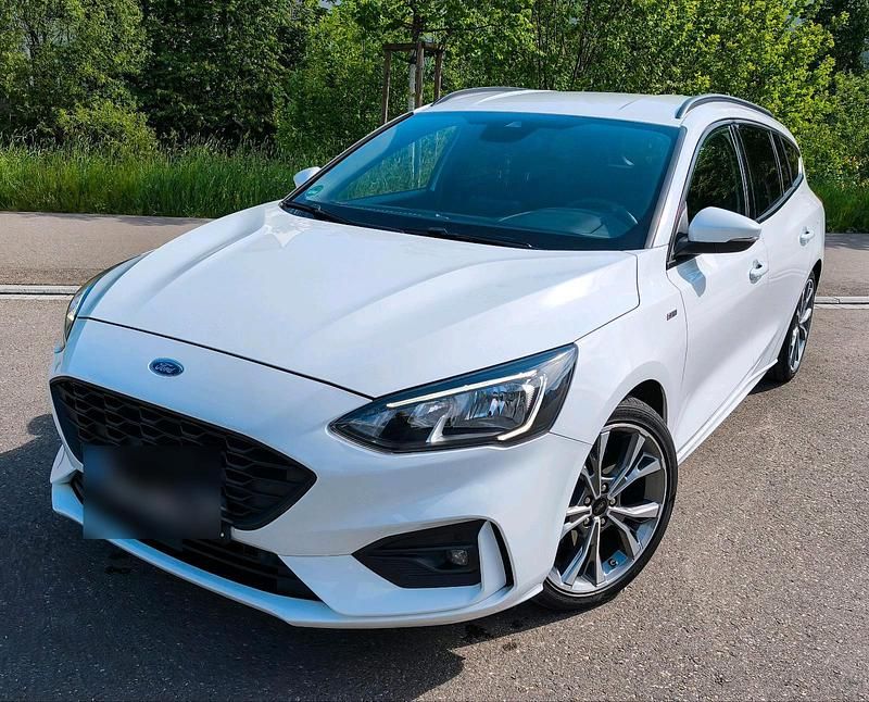 Usata Ford Focus ST-Line 120 CV (88 kW) 2019 Bianco Station wagon