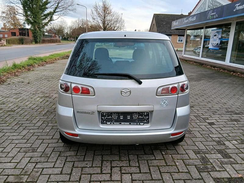 Gebraucht Mazda 2 80 PS (58 kW) 2007 Silber Kleinwagen