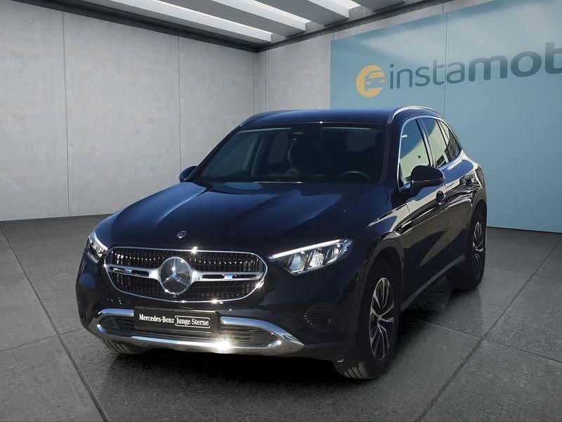 Schwarz Gebraucht 2023 Mercedes GLC220 SUV | 52.699 € (Fairer Preis) - Bild 1/4