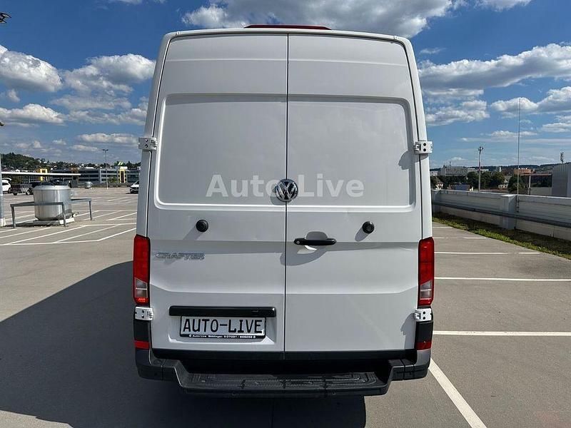 Gebraucht VW Crafter 140 PS (102 kW) 2023 Weiß Van