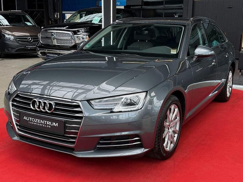 Gebraucht Audi A4 Ambiente 150 PS (110 kW) 2016 Grau Kombi