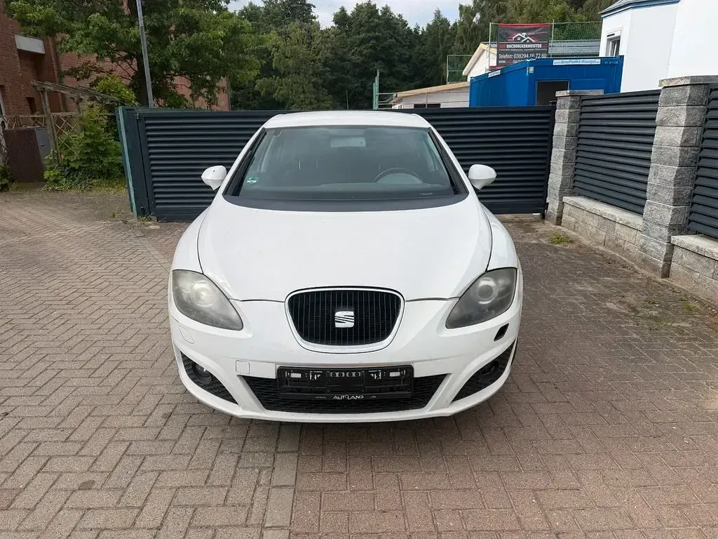 Gebraucht Seat Leon Copa 105 PS (77 kW) 2012 Weiß Limousine
