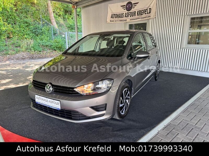 Grau Gebraucht 2016 VW Golf Sportsvan S Van / Kleinbus | 13.490 € (Fairer Preis) - Bild 1/4