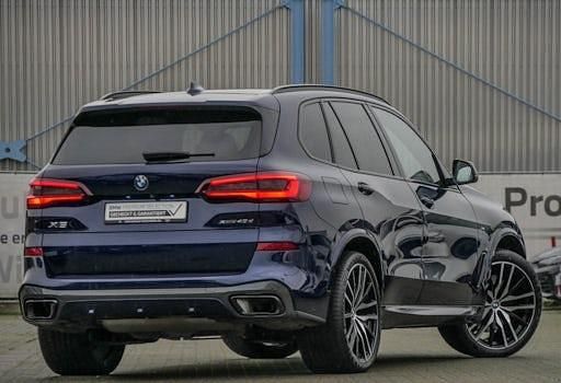 Gebraucht BMW X5 Shadowline 352 PS (258 kW) 2023 Blau SUV