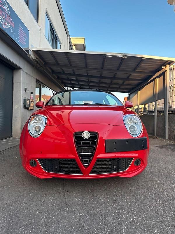 Rot Gebraucht 2009 Alfa Romeo MiTo Kleinwagen | 3.200 € - Bild 1/4