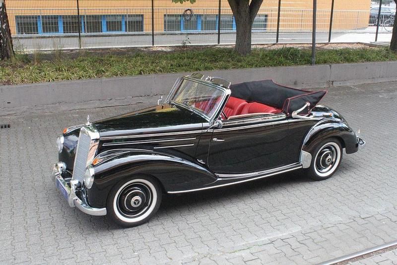 Gebraucht Mercedes 220 80 PS (58 kW) 1955 Schwarz Cabrio