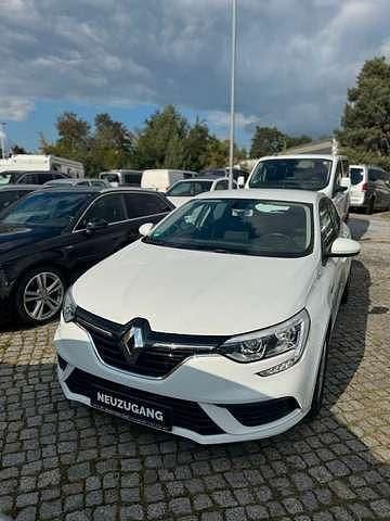 Weiß Gebraucht 2018 Renault Mégane IV Play | 13.460 € (Fairer Preis) - Bild 1/1