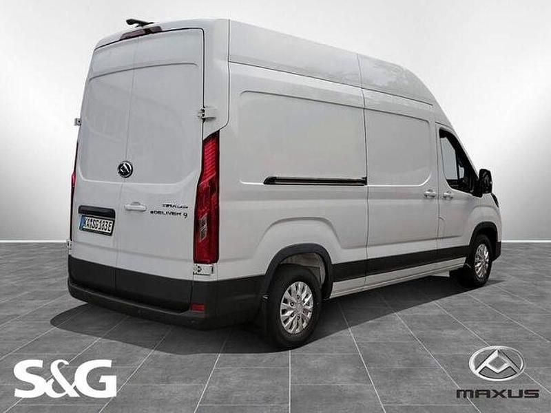 Gebraucht Maxus EV80 110 kW (150 PS) 2024 Weiss Van