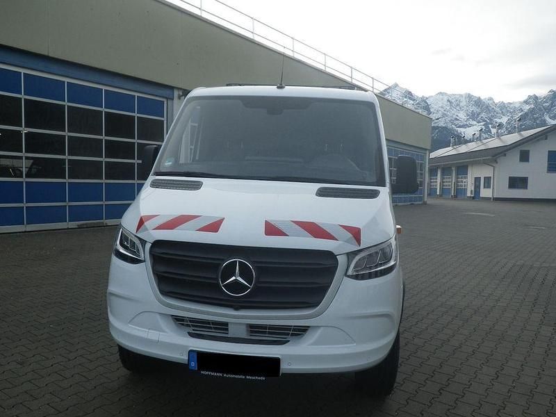 Gebraucht Mercedes Sprinter 170 PS (125 kW) 2023 Weiß Van