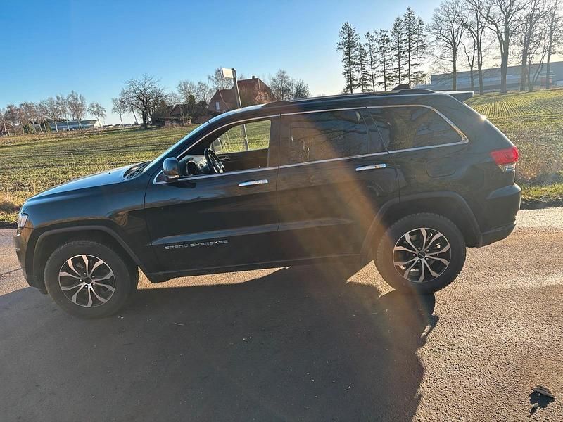 Gebraucht Jeep Grand Cherokee 250 PS (183 kW) 2015 Schwarz SUV