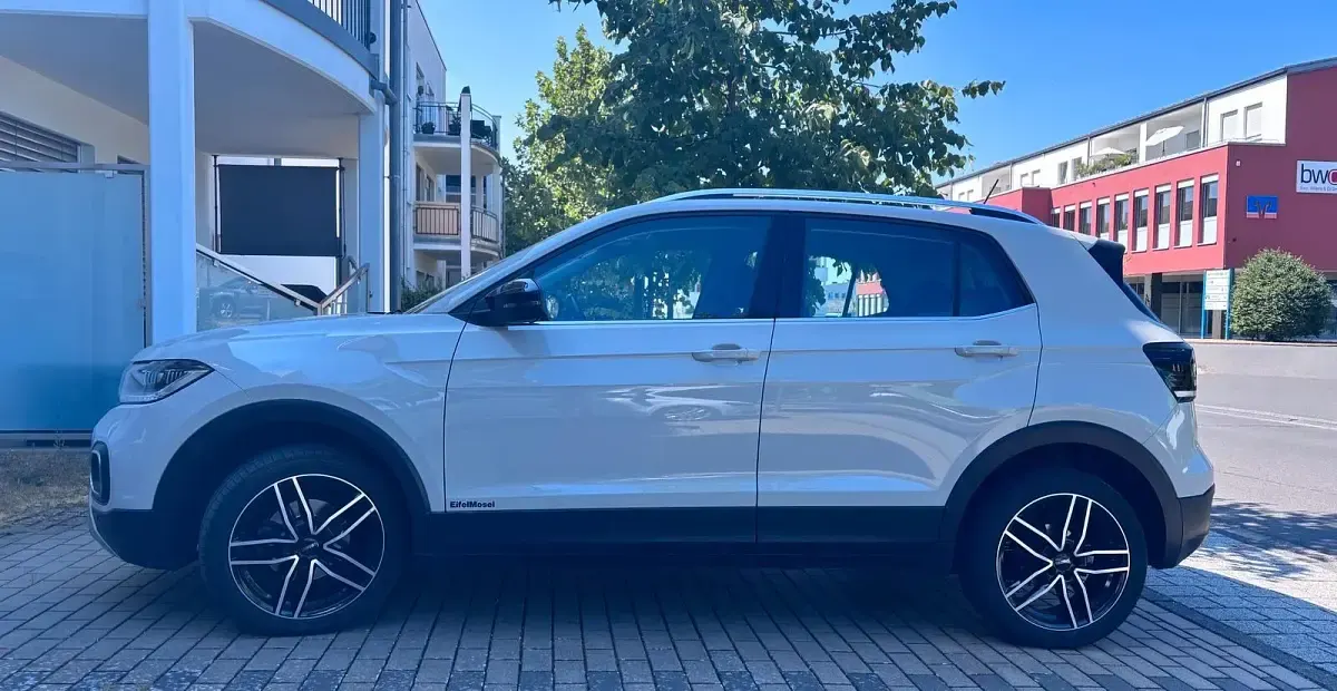 Gebraucht VW T-Cross Style 150 PS (110 kW) 2021 Beige SUV