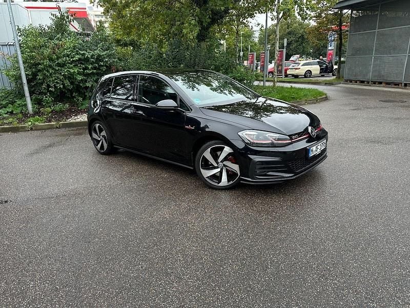 Schwarz Gebraucht 2017 VW Golf VII GTI Limousine | 19.700 € (Guter Preis) - Bild 1/4