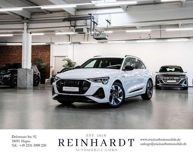 Gletscherweiß metallic Gebraucht 2021 Audi e-tron S-Line SUV | 29.095 € (Guter Preis) - Bild 1/1