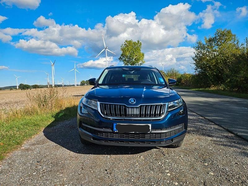 Blau Gebraucht 2019 Skoda Kodiaq Style SUV | 31.200 € (Etwas zu teuer) - Bild 1/4