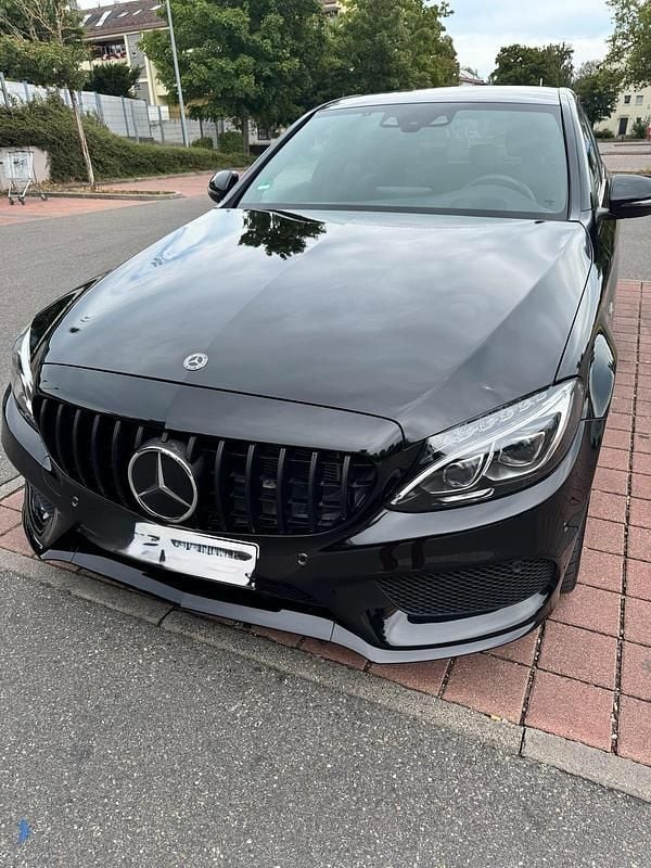 Schwarz Gebraucht 2018 Mercedes C43 AMG AMG Limousine | 41.500 € (Etwas zu teuer) - Bild 1/2