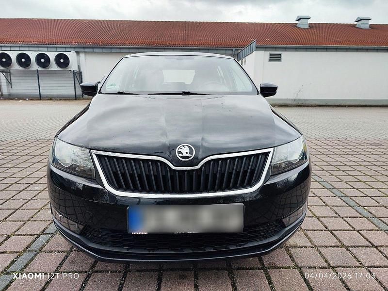 Second-hand Skoda Rapid Ambition 95 CP (69 kW) 2017 Negru Hatchback