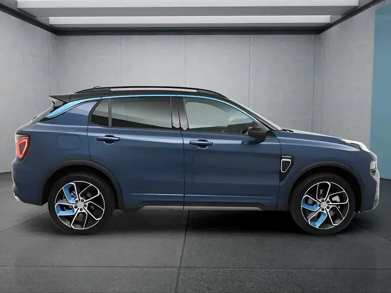 Gebraucht Lynk & Co 01 261 PS (191 kW) 2025 Blau SUV