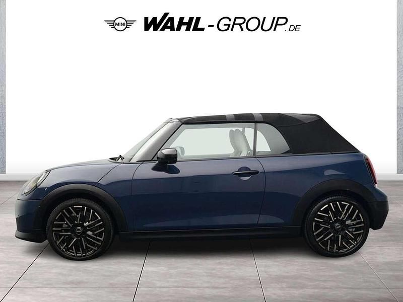 Gebraucht Mini Cooper S Cabriolet Favoured 204 PS (150 kW) 2025 Indigo sunset blue Cabrio