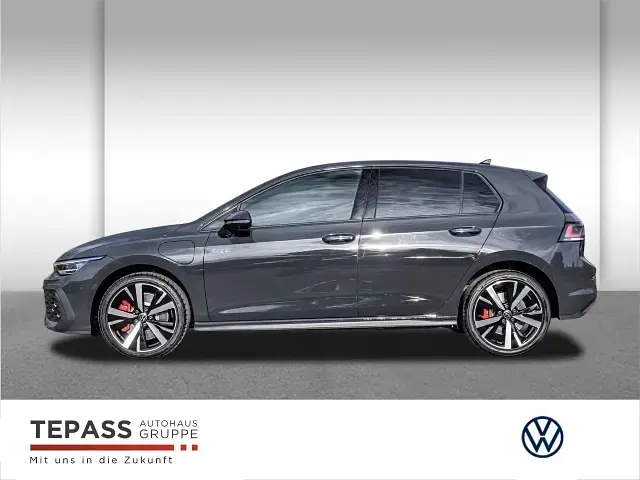Neu VW Golf VIII Business 177 PS (130 kW) 2026 Schwarz Limousine
