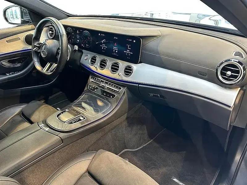 Usata Mercedes E300 AMG 211 CV (155 kW) 2021 Grigio Station wagon