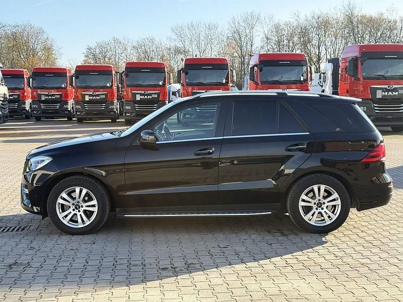 Gebraucht Mercedes ML350 258 PS (189 kW) 2014 Schwarz SUV