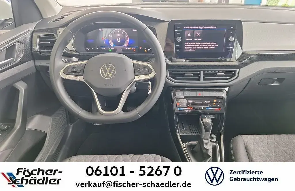Gebraucht VW T-Cross Life 116 PS (85 kW) 2025 Pure white SUV