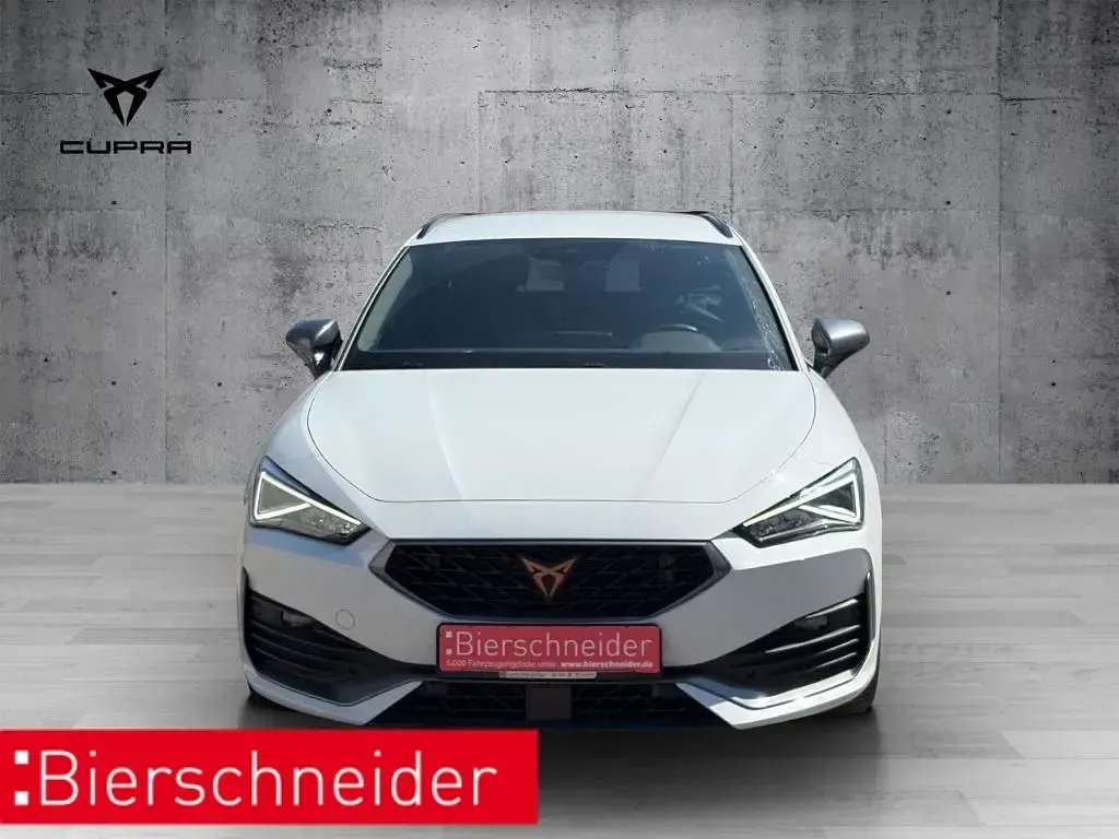 Usata Cupra Leon 190 CV (139 kW) 2024 Bianco Station wagon