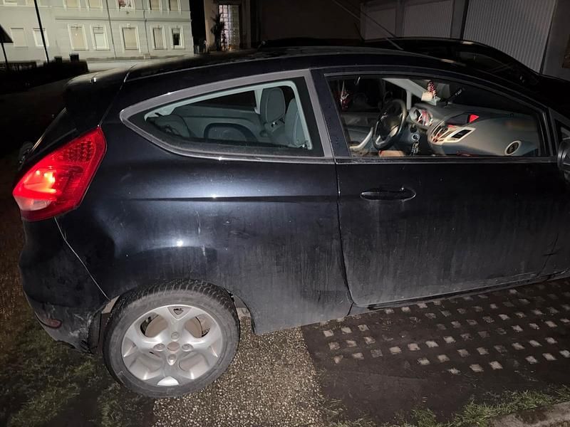 Gebraucht Ford Fiesta 2009 Schwarz Kleinwagen