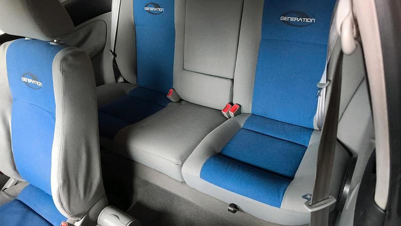 Blau Gebraucht 2001 VW Golf IV Kleinwagen | 600 € (Superpreis) - Bild 1/4