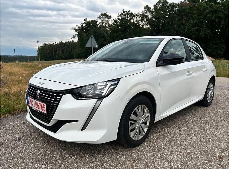 Weiß Gebraucht 2022 Peugeot 208 Active Kleinwagen | 8.999 € (Superpreis) - Bild 1/4