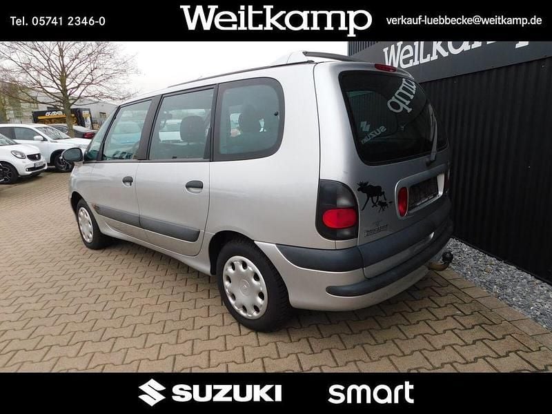 Gebraucht Renault Espace 140 PS (102 kW) 1999 Silber Van / Kleinbus