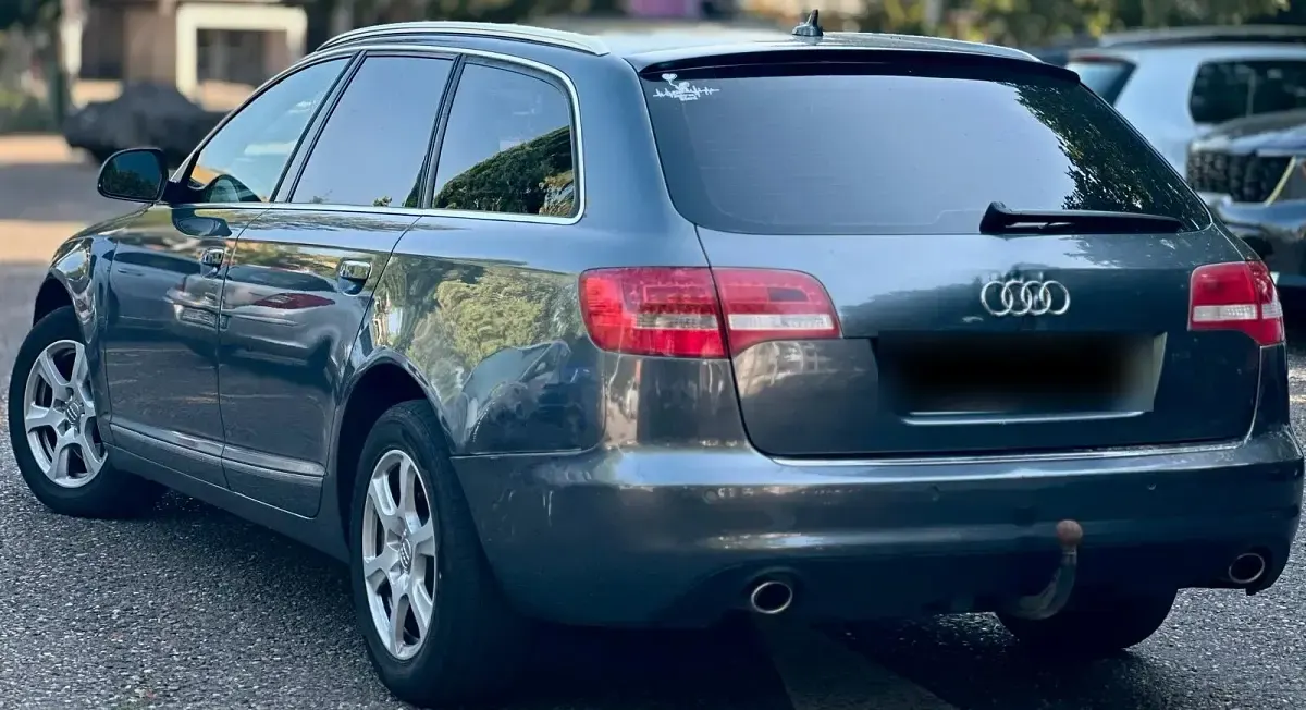 Gebraucht Audi A6 190 PS (139 kW) 2010 Silber Kombi