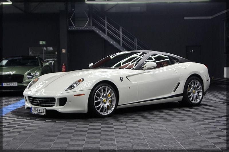 Gebraucht Ferrari 599 620 PS (456 kW) 2009 Weiß Coupé
