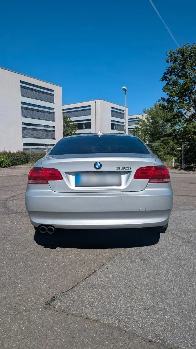 Gebraucht BMW 325 218 PS (160 kW) 2008 Grau Coupé