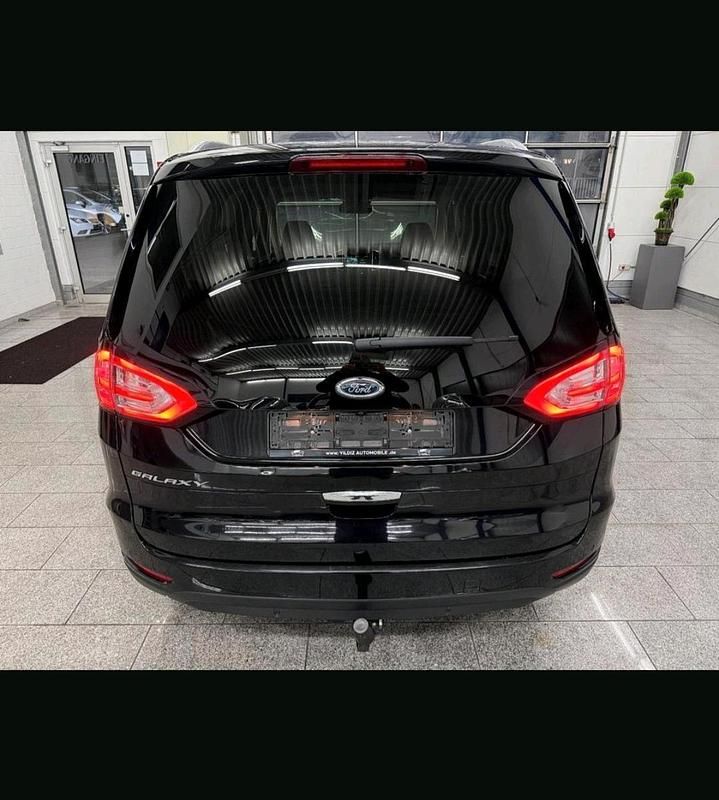 Gebraucht Ford Galaxy Titanium 150 PS (110 kW) 2018 Schwarz Van / Kleinbus