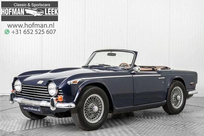 Gebraucht Triumph TR 250 106 PS (77 kW) 1968 Blau Cabrio