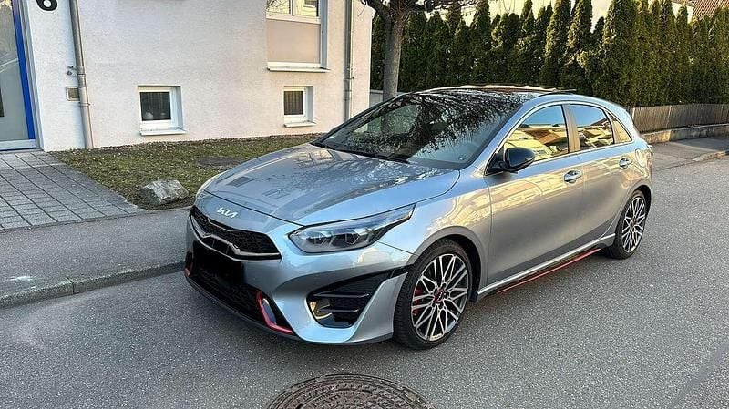 Gebraucht Kia Ceed GT GT 204 PS (150 kW) 2024 Silber Limousine