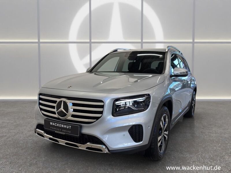 Silber Gebraucht 2025 Mercedes GLB200 Advanced SUV | 45.390 € (Fairer Preis) - Bild 1/4