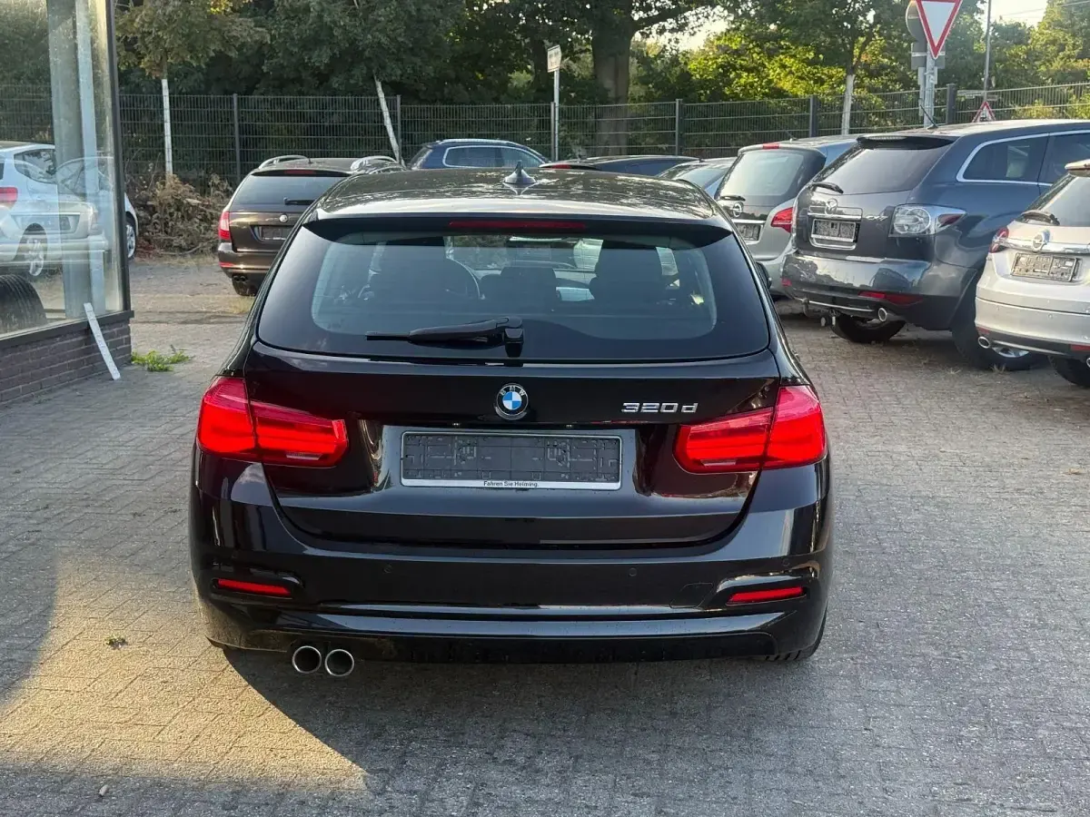 Gebraucht BMW 320 190 PS (139 kW) 2016 Schwarz Kombi