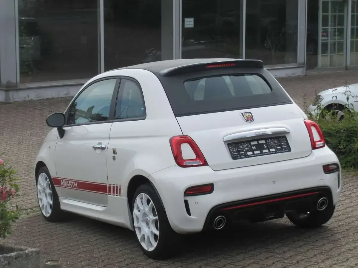 Gebraucht Fiat 500C Abarth 145 PS (106 kW) 2019 Caraweiß Cabrio